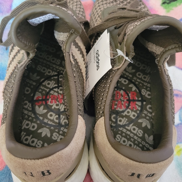 Adidas I-5923 Neighborhood Olive/Green Trainers BNWT - Picture 9 of 11